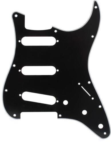 FENDER Pickguard, Stratocaster S/S/S, 11-Hole Mount, B/W/B, 3-Ply - 0991359000