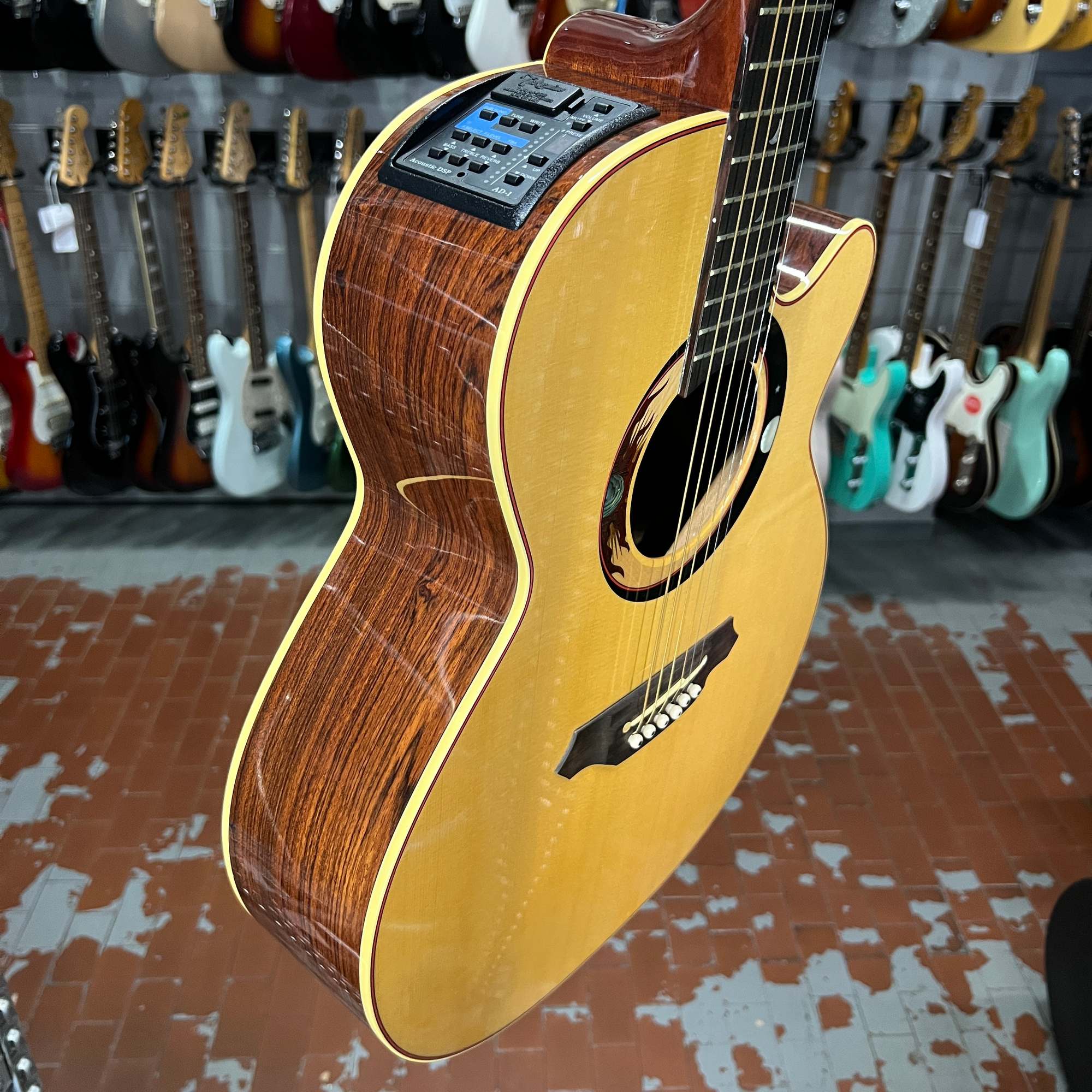 Takamine 1998 Sun And Moon Limited Edition Japan - Thumbnail 6