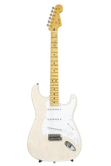 FENDER Eric Clapton Signature Stratocaster Journeyman Relic, Maple Fingerboard, Aged White Blonde - 9236008184