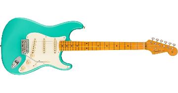 FENDER American Vintage II 1957 Stratocaster, Maple Fingerboard, Sea Foam Green - 0110232849