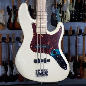 FENDER AMERICAN DELUXE JAZZ BASS 4 PEARL WHITE 2009