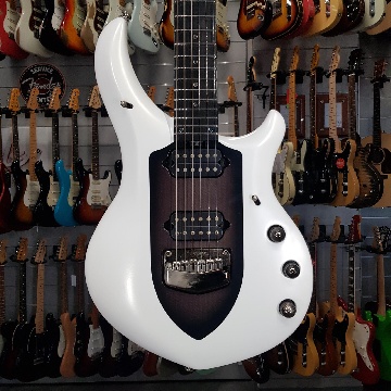 MUSIC MAN MAJESTY GLACIAL FROST WHITE