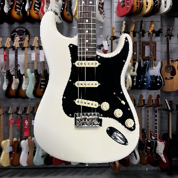 FENDER AMERICAN PERFORMER STRATOCASTER ARTIC WHITE