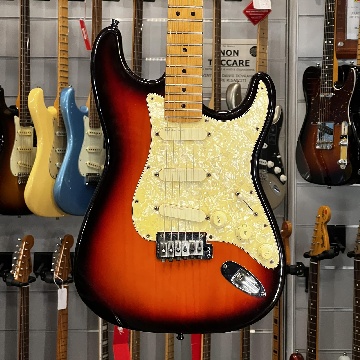 Fender American Stratocaster Plus Deluxe Lace Sensor  Suburst 1994 - Chitarre Chitarre - Elettriche