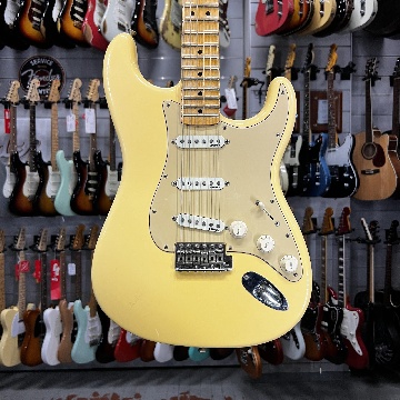 FENDER MALMSTEEN ARTIST SIGNATURE STRATOCASTER  2004 DI MARZIO