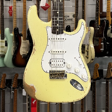 FENDER CUSTOM SHOP STRATOCASTER  60 HSS HEAVY RELIC VINTAGE WHITE