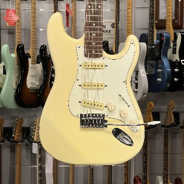 SQUIER KOREA STRATOCASTER RW WHITE