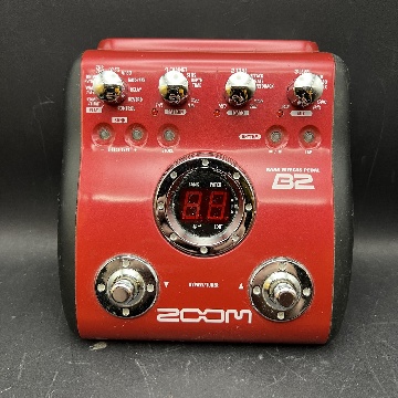 ZOOM B2 BASS MULTIEFFECTS