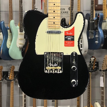 FENDER AMERICAN PROFESSIONAL TELECASTER BLACK