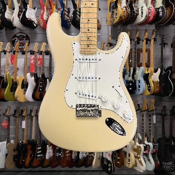 FENDER AMERICAN STRATOCASTER HIGHWAY 1 ONE HONEY BLONDE