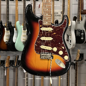 SQUIER CLASSIC VIBE 50 STRATO SUNBURST