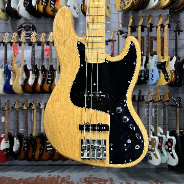 FENDER MARCUS MILLER JAZZ BASS JAPAN