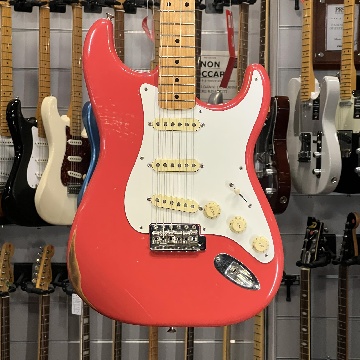 FENDER ROAD WORN 50S STRATOCASTER FIESTA RED