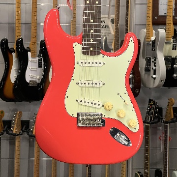 FENDER 60S STRATOCASTER LACQUER PF FIESTA RED + LOLLAR PICKUP SET ST 64