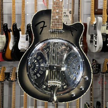 FENDER ROOSEVELT RESONATOR