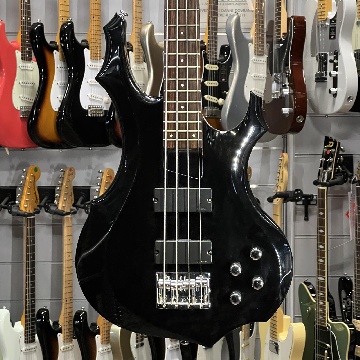 LTD F 104 BASS BLACK