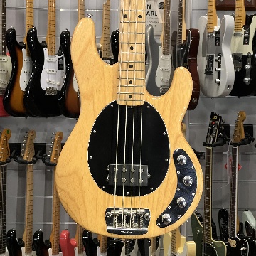 MUSIC MAN STINGRAY 4 NATURAL 3EQ