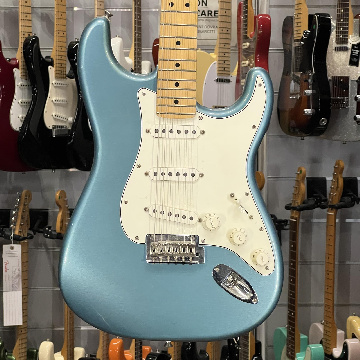 FENDER PLAYER STRATOCASTER TIDEPOOL