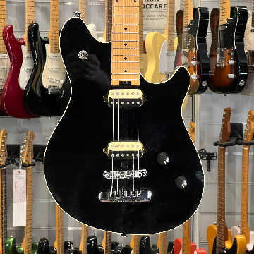 EVH WOLFGANG SPECIAL HT MIJ JAPAN GLOSS BLACK + HARDCASE