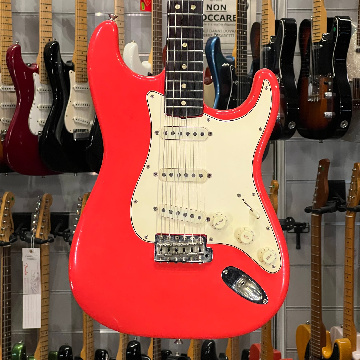 FENDER 1966 STRATOCASTER REFIN FIESTA RED TRUE VINTAGE